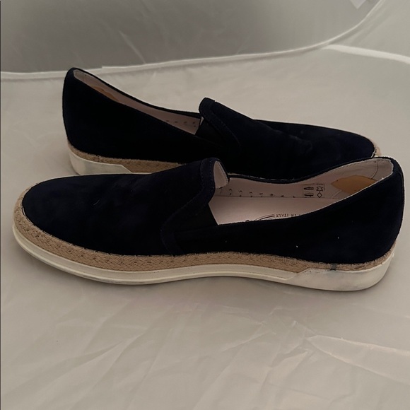 Tod’s Suede Espadrille- Womens
